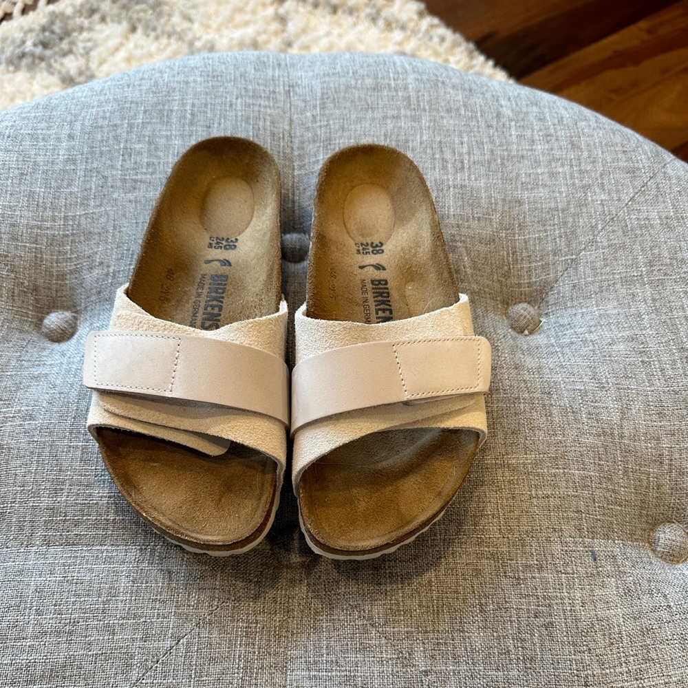 Birkenstock Oita Sandal…antique white.. women’s size 38